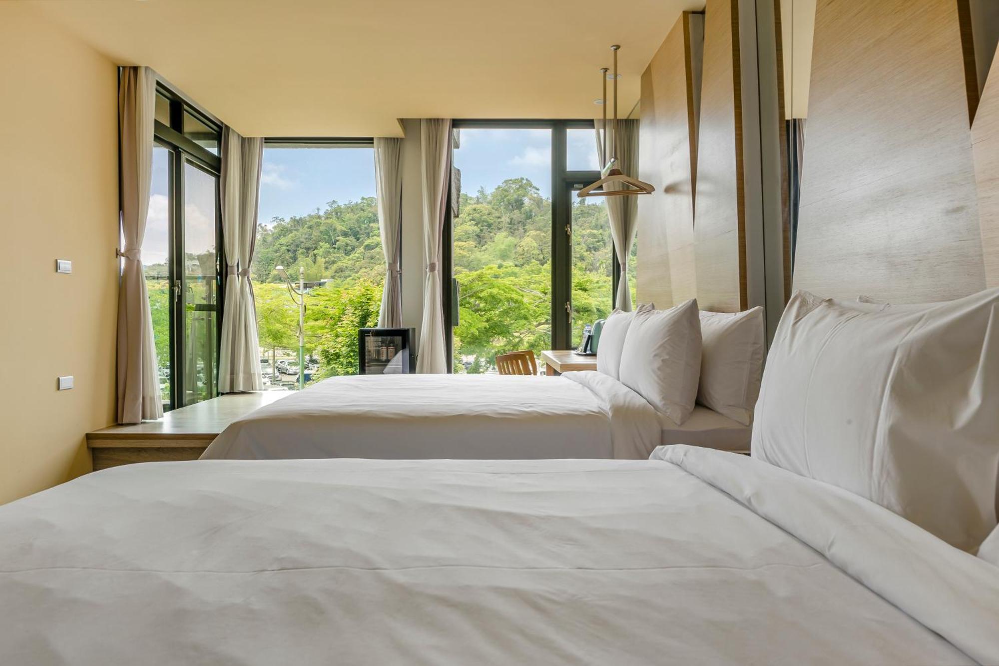 Han Yan Design Hotel Yuchi Exterior photo